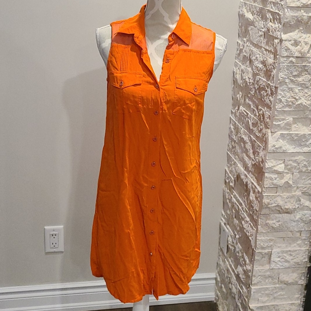 Club Monaco sleeveless silk shirt dress